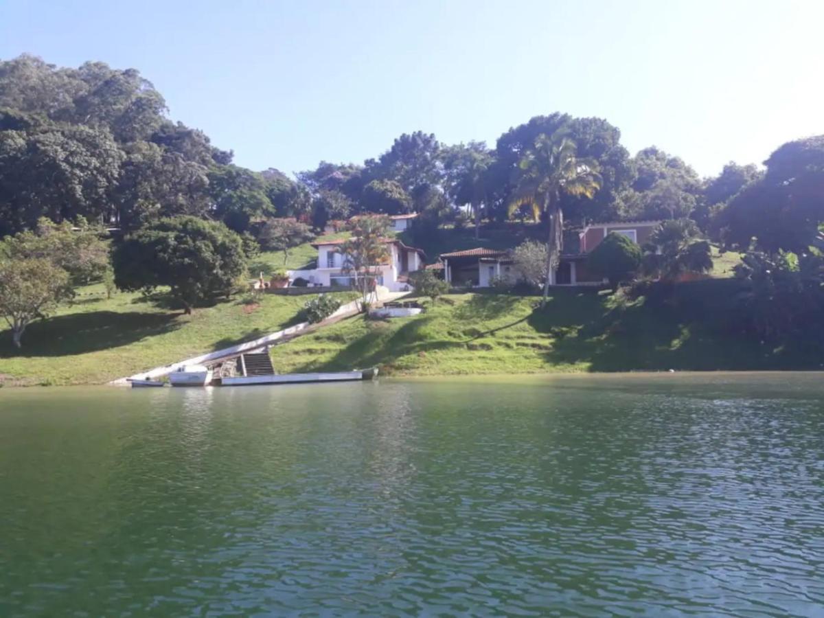 Villa Maravilhoso Sitio Na Beira Da Represa Igaratá Exterior foto